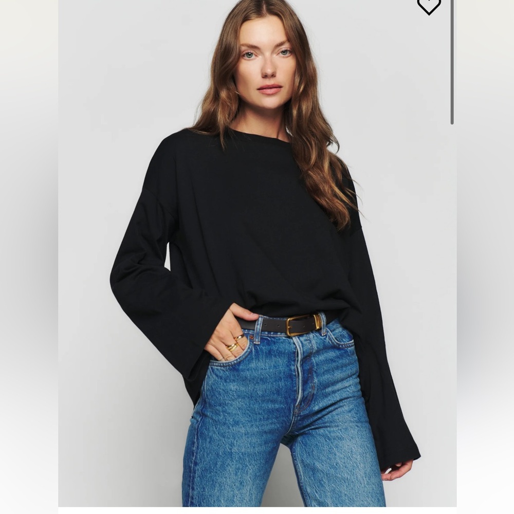 Reformation oversized long sleeve tee black size S worn only once